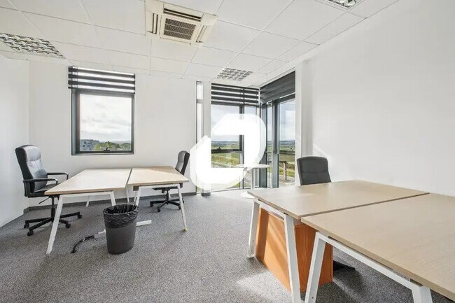 Plus de détails pour Bureau à louer