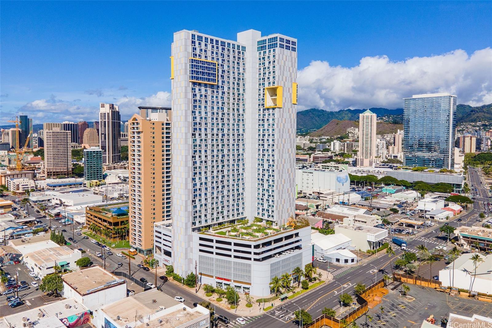988 Halekauwila St, Honolulu, HI à louer Aérien– Image 1 sur 2