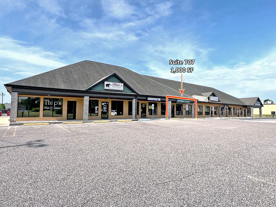 701-721 W US Highway 50, O'Fallon, IL à louer Photo principale– Image 1 sur 5