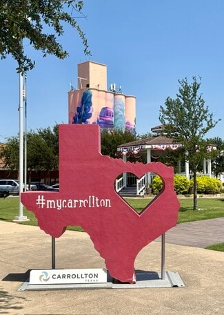 Plus de détails pour 1012 S Elm St, Carrollton, TX - Bureau à vendre