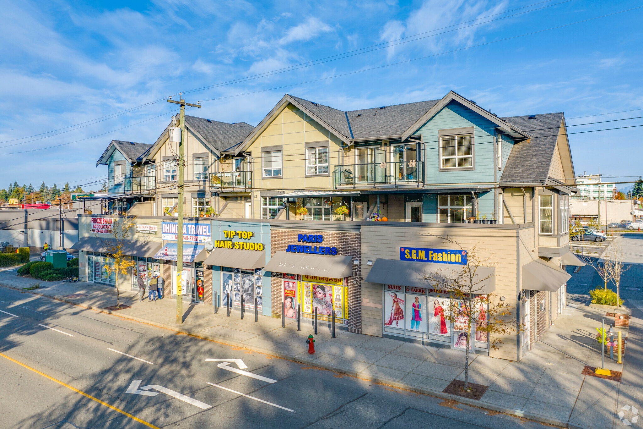 32059 Hillcrest Ave, Abbotsford, BC à vendre Photo principale– Image 1 sur 11