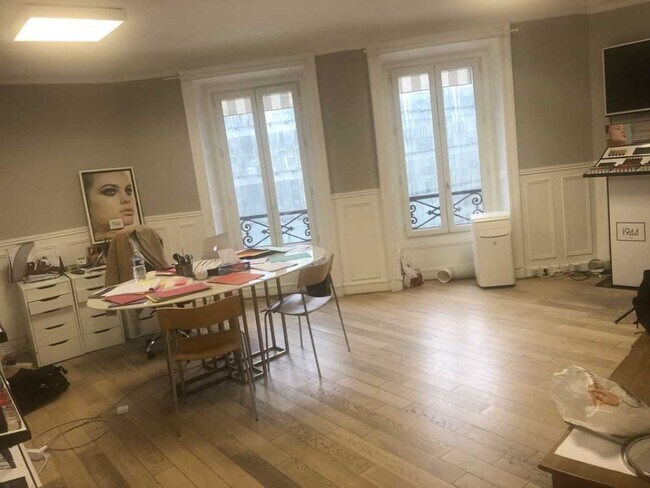 Plus de détails pour Bureau à louer