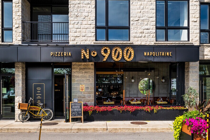 861-867 Rue Saint-Pierre, Terrebonne, QC à louer - Photo de l’immeuble – Image 2 sur 6