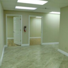 1227 S Patrick Dr, Satellite Beach, FL à louer Photo intérieure– Image 1 sur 4