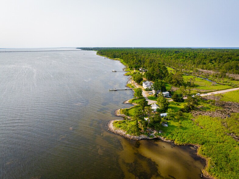 1327 W Kitty Hawk Rd, Kitty Hawk, NC à vendre - Photo de l’immeuble – Image 1 sur 42