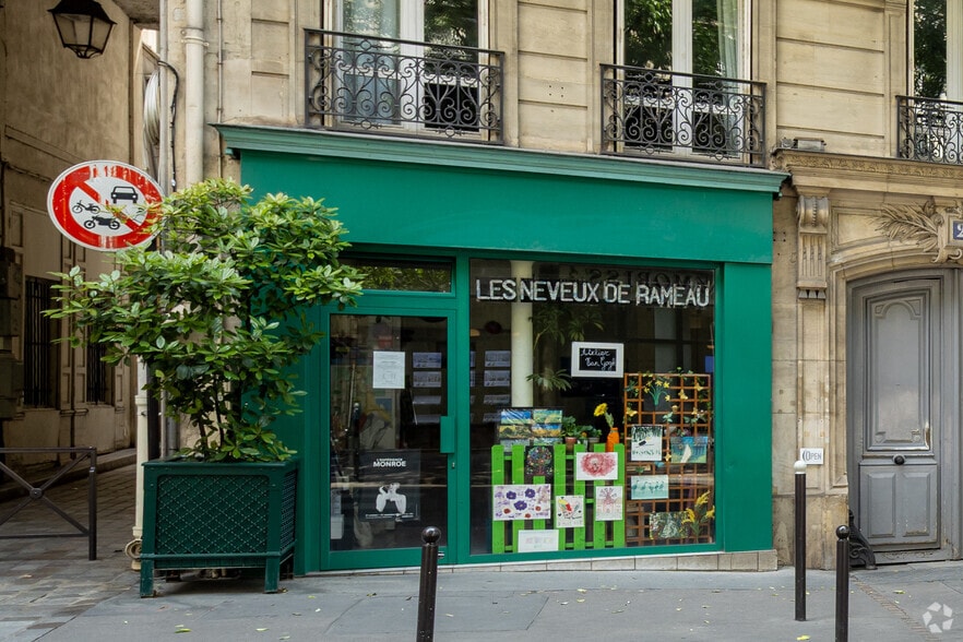 24 Rue De Maubeuge, Paris à louer - Photo de l’immeuble – Image 2 sur 5