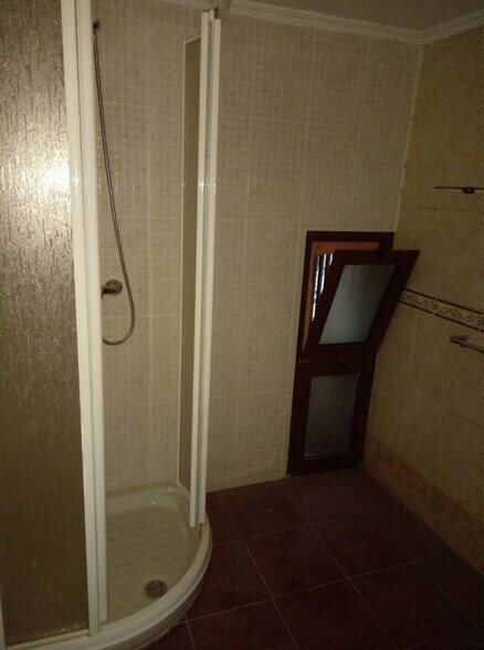 View Photo