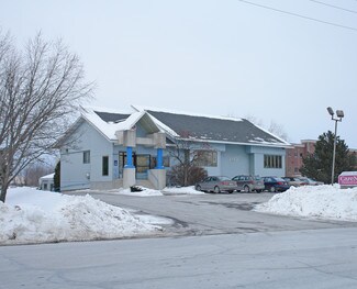 Plus de détails pour 2123 River Rd, Schenectady, NY - Bureau à vendre