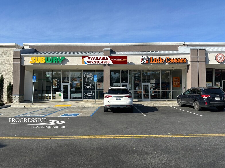 4414 University Pky, San Bernardino, CA à louer - Photo de l’immeuble – Image 2 sur 4