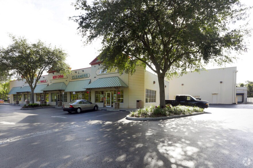 17621-17649 Gunn Hwy, Odessa, FL à louer - Photo de l’immeuble – Image 2 sur 3