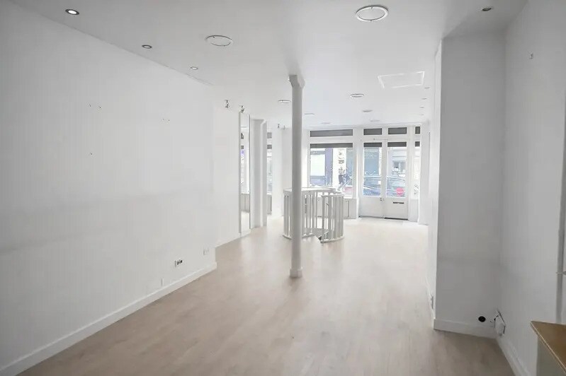 Local commercial dans Paris à louer Photo intérieure– Image 1 sur 8