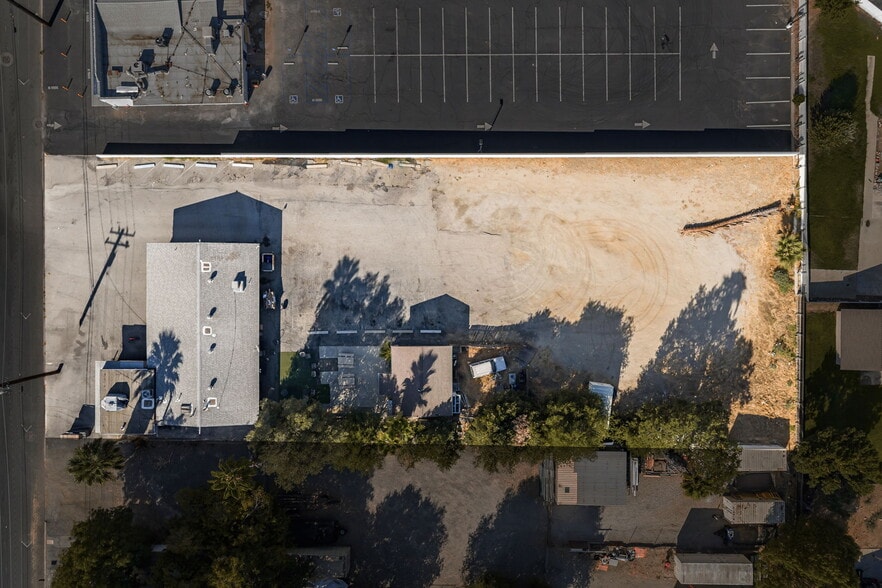 10028 Foothill Blvd, Rancho Cucamonga, CA à vendre - Photo de l’immeuble – Image 1 sur 34