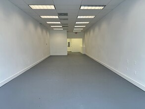19750 NW 27th Ave, Miami Gardens, FL à louer Photo intérieure– Image 2 sur 8