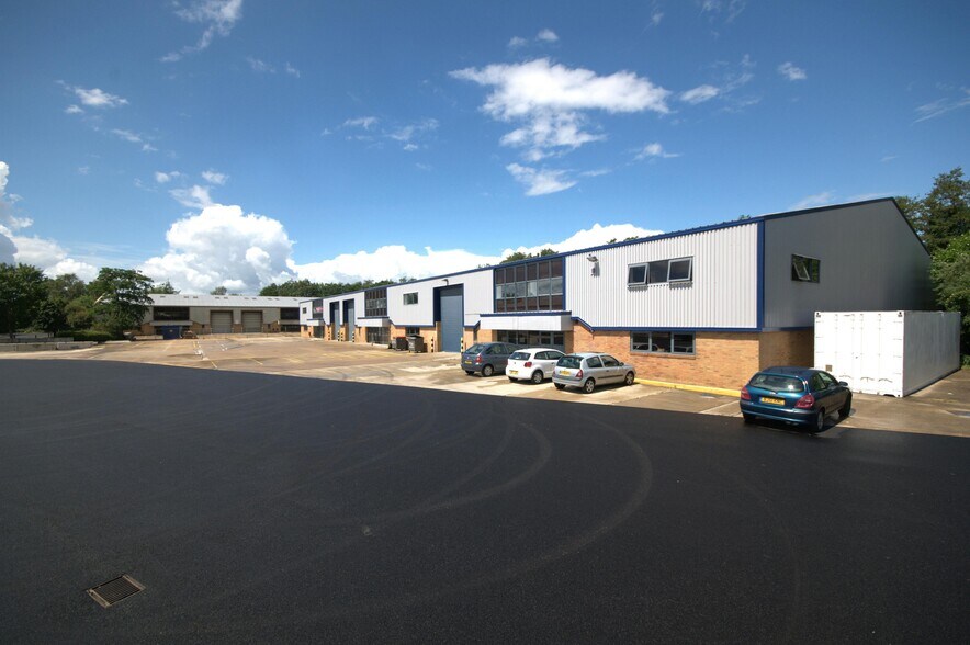 Electron Way, Eastleigh à louer - Photo de l’immeuble – Image 2 sur 9