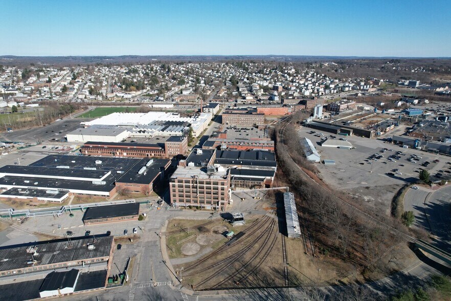 1 New Bond St, Worcester, MA à louer - Photo de l’immeuble – Image 3 sur 4