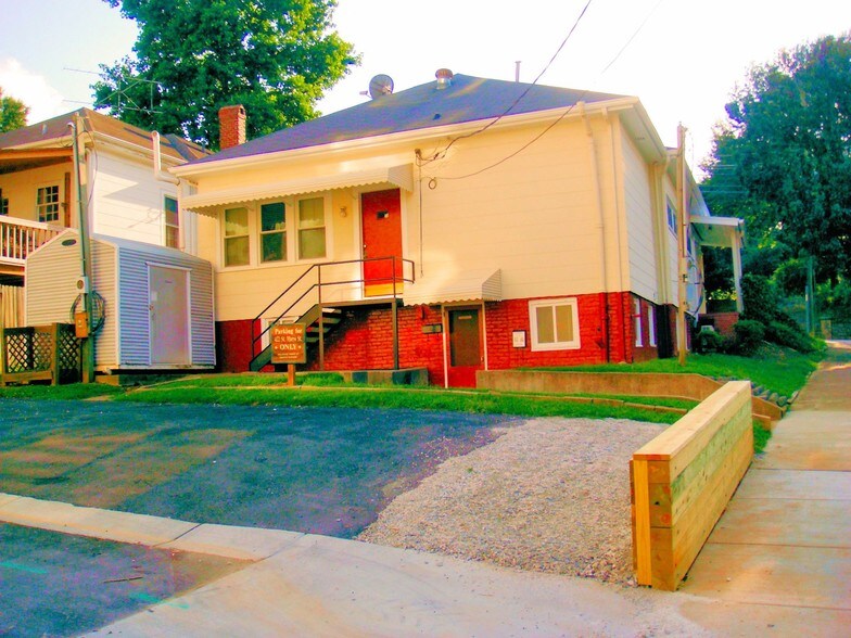 422 St Marys St, Raleigh, NC à louer - Photo de l’immeuble – Image 3 sur 30