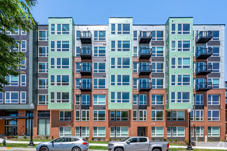 1701 H St NE, Washington, DC à louer - Photo de l’immeuble – Image 3 sur 42