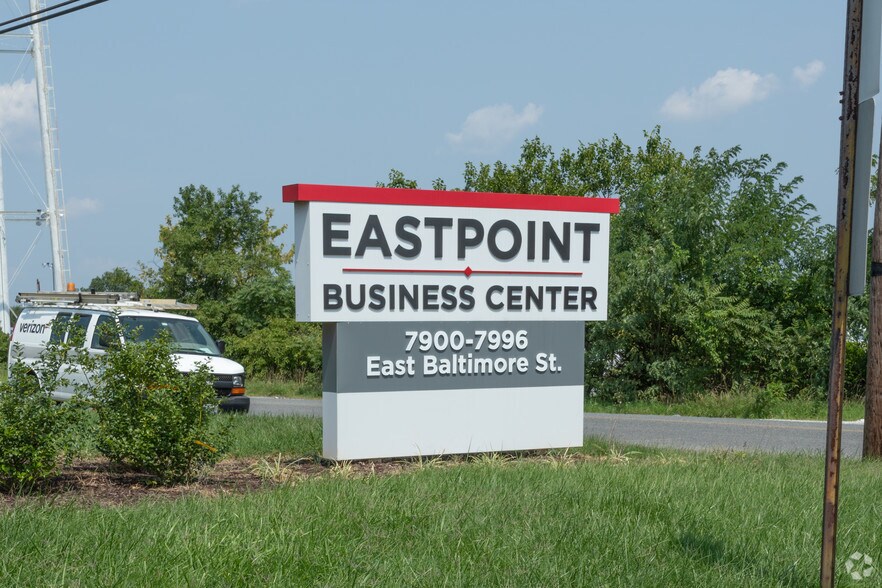 7900-7996 E Baltimore St, Baltimore, MD à louer - Photo de l’immeuble – Image 3 sur 16