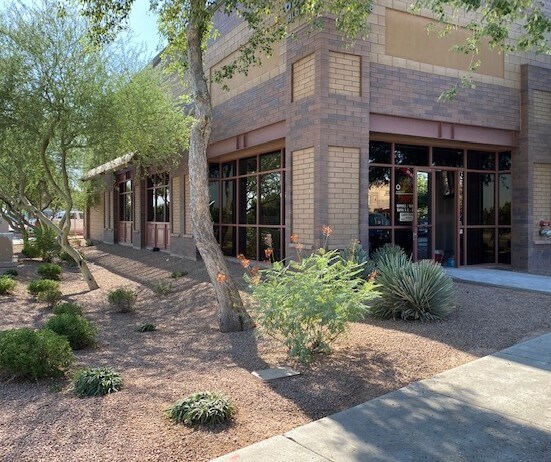 6859 E Rembrandt Ave, Mesa, AZ à vendre - Photo de l’immeuble – Image 3 sur 8