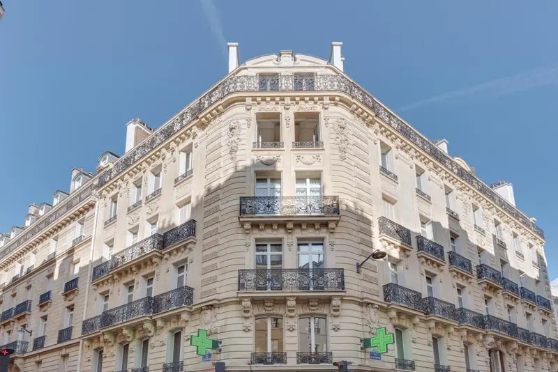 Bureau dans Paris à louer - Photo de l’immeuble – Image 2 sur 13