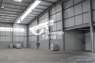 Plus de détails pour Local d'activités à louer