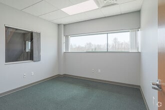 1060 Commerce Dr, Farwell, MI à vendre Photo intérieure– Image 2 sur 15