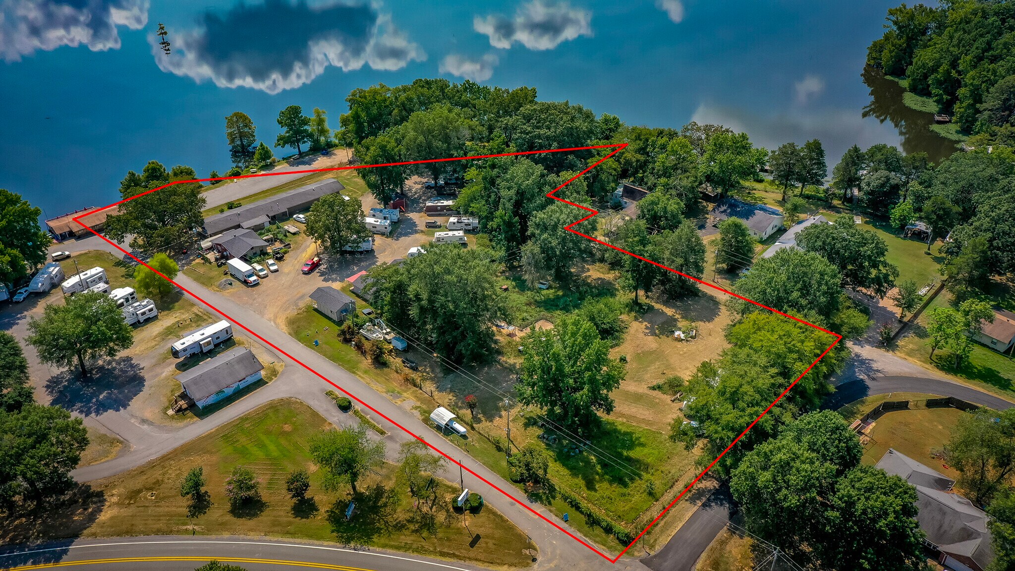 18 Coffee Creek Lndg, Perryville, AR à vendre Photo principale– Image 1 sur 31