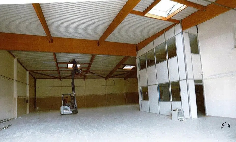 Local d’activités dans Décines-Charpieu à louer - Photo intérieure – Image 3 sur 104