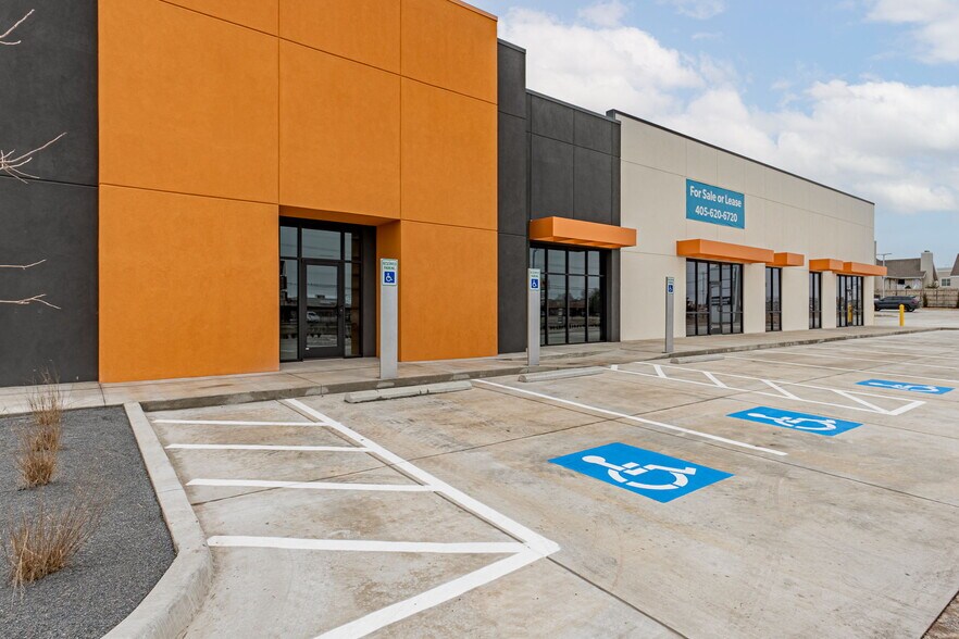 4415 W Reno Ave, Oklahoma City, OK à vendre - Photo de l’immeuble – Image 2 sur 5
