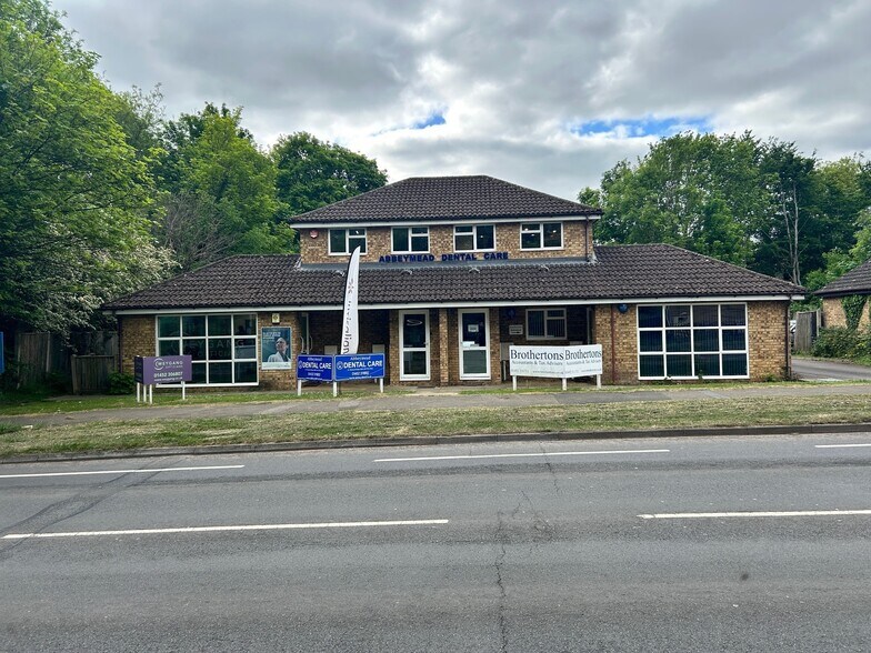 2 Abbeymead Av, Gloucester à louer - Photo principale – Image 1 sur 1
