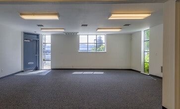 2995 Dutton Ave, Santa Rosa, CA à louer Photo intérieure– Image 1 sur 6