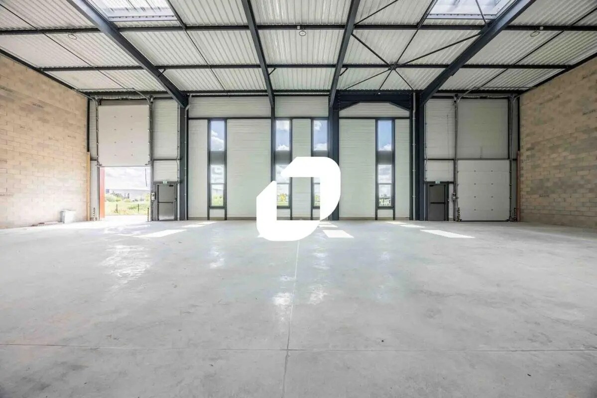 Local d’activités dans Bailly-Romainvilliers à louer Photo intérieure– Image 1 sur 10