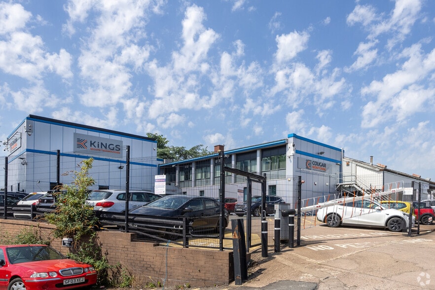 Powke Ln, Cradley Heath à louer - Photo principale – Image 1 sur 2