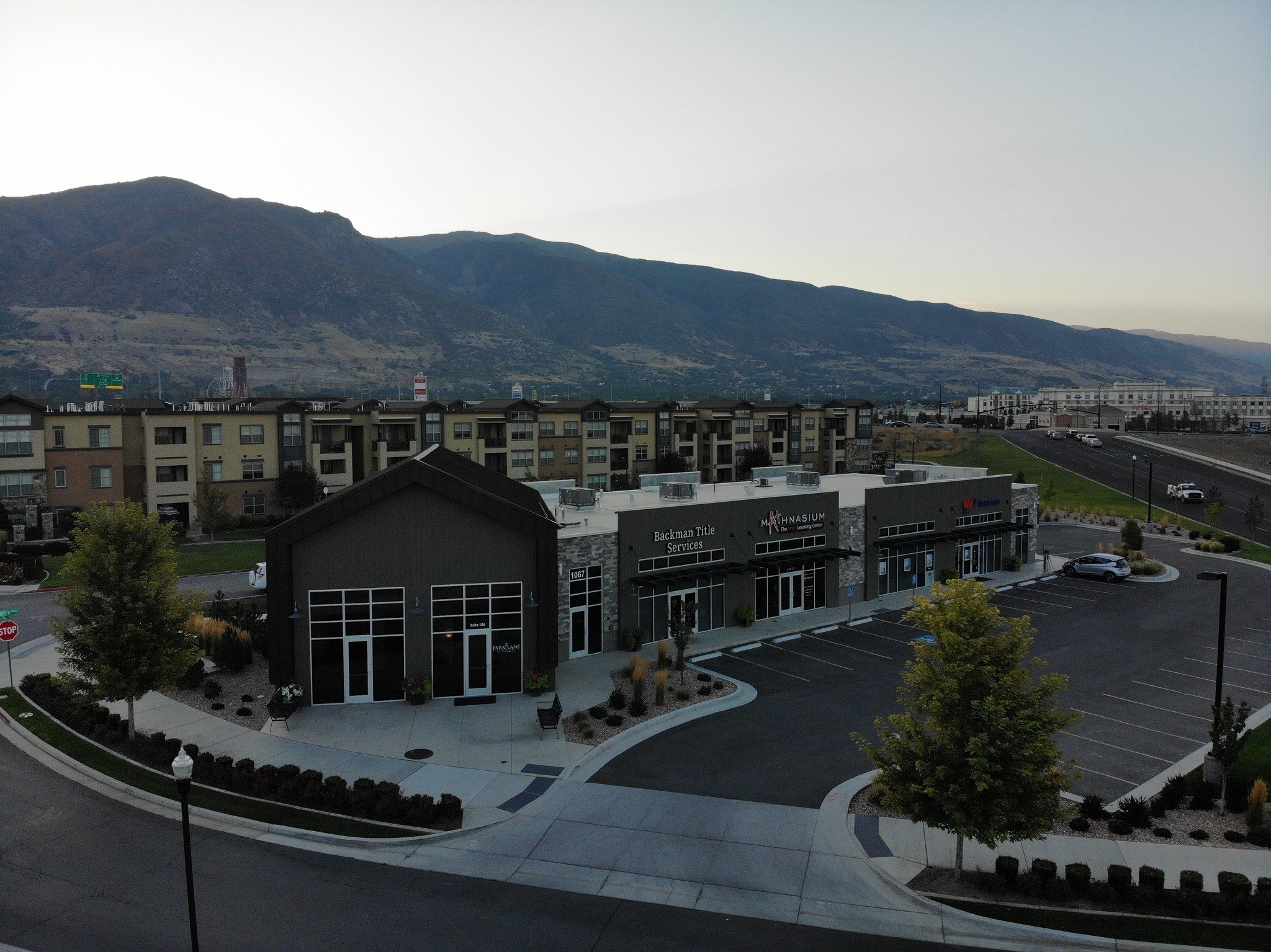 1067 Grand Ave, Farmington, UT à louer Autre– Image 1 sur 16