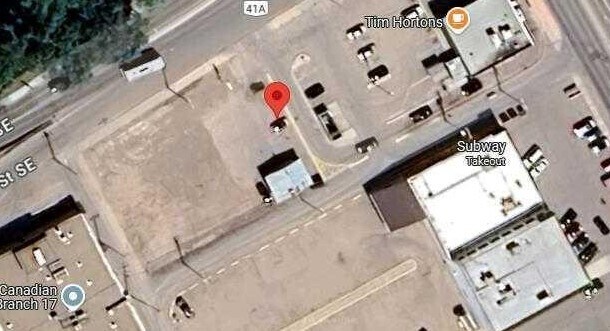 723 1 St SE, Medicine Hat, AB à louer Aérien– Image 1 sur 2