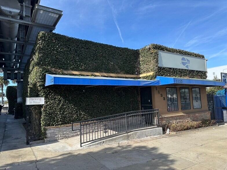 1133 Crenshaw Blvd, Los Angeles, CA à louer - Photo de l’immeuble – Image 2 sur 14