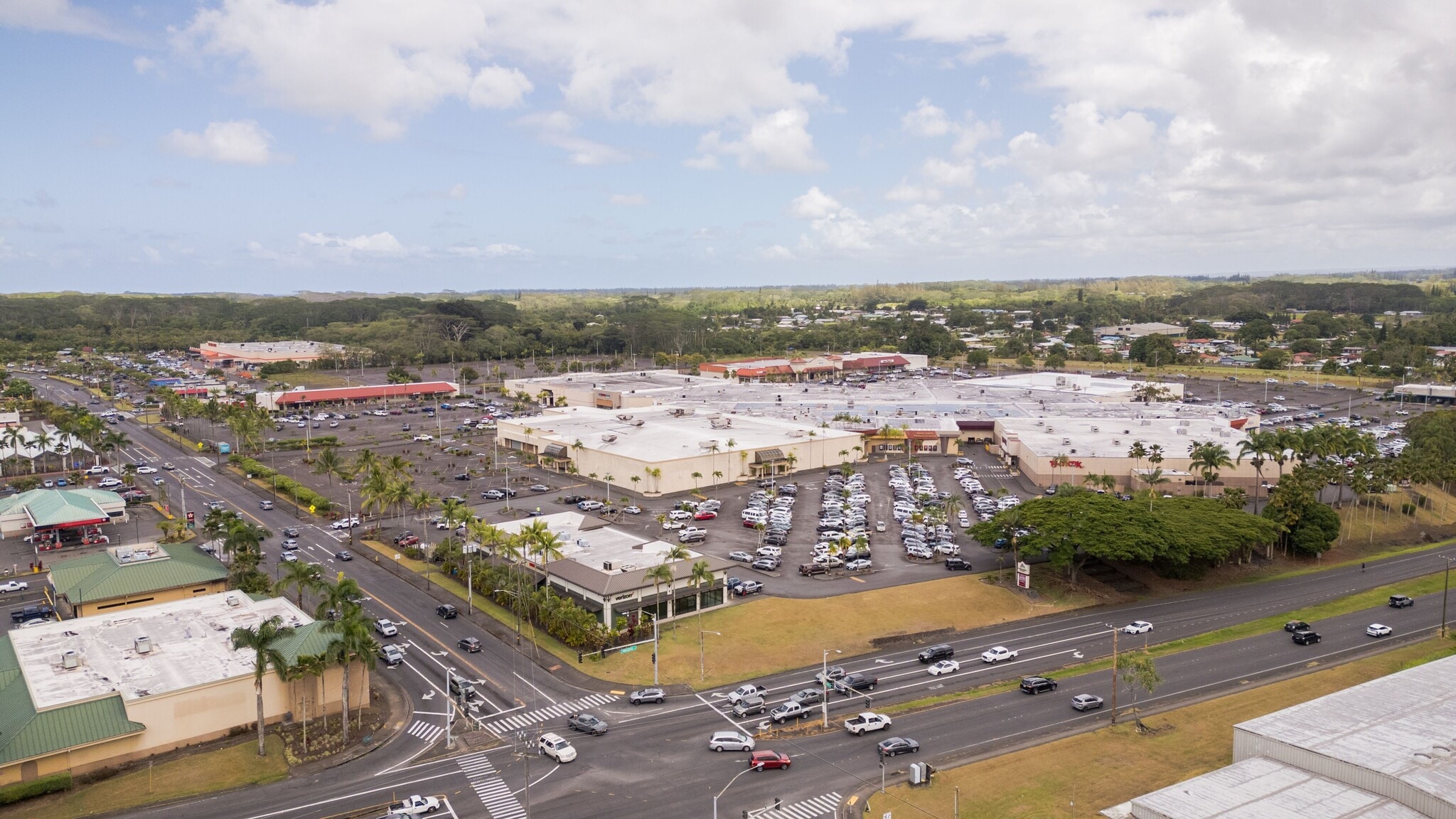 111 E Puainako St, Hilo, HI à louer Aérien– Image 1 sur 17