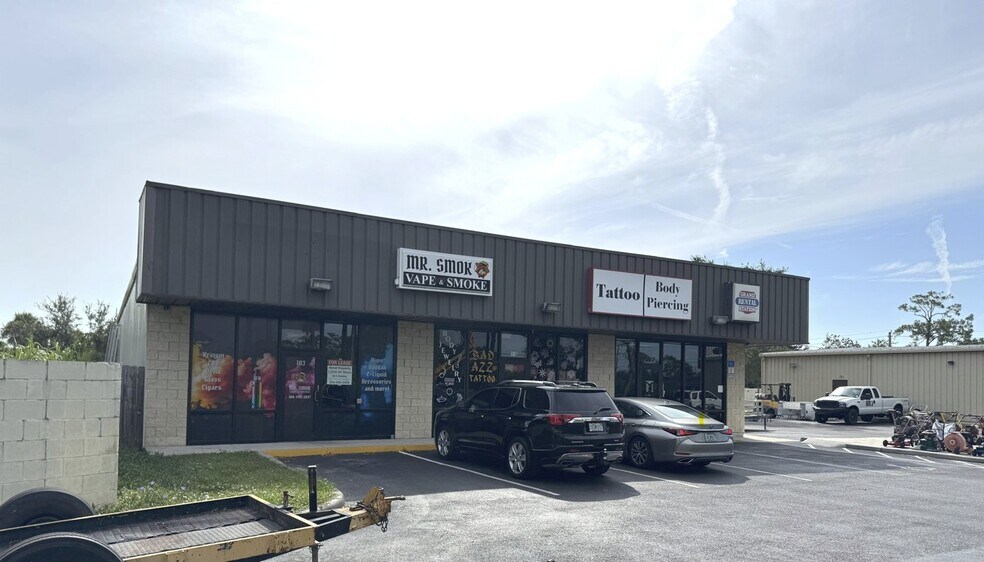 103-107 E Boston Rd, Edgewater, FL à louer - Photo de l’immeuble – Image 1 sur 7