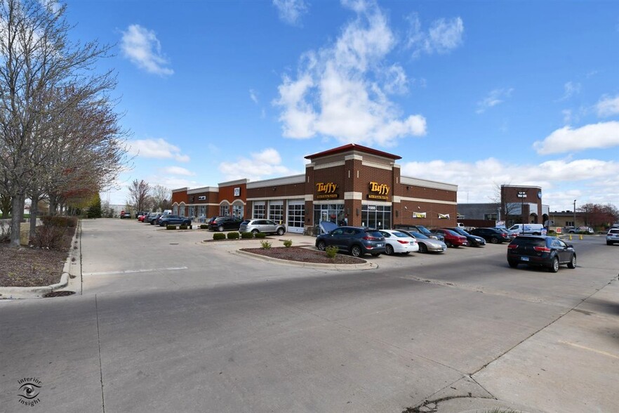 1551 Highway 34, Oswego, IL à louer - Photo de l’immeuble – Image 1 sur 6