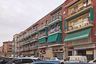 Plus de détails pour Calle De Juan Tornero, 64, Madrid - Local commercial à louer