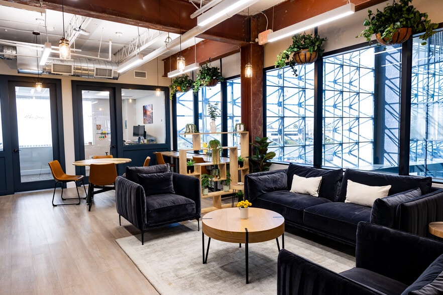 7400 N Oracle Rd - The Post Workspaces, Tucson, AZ à louer - Photo intérieure – Image 2 sur 15