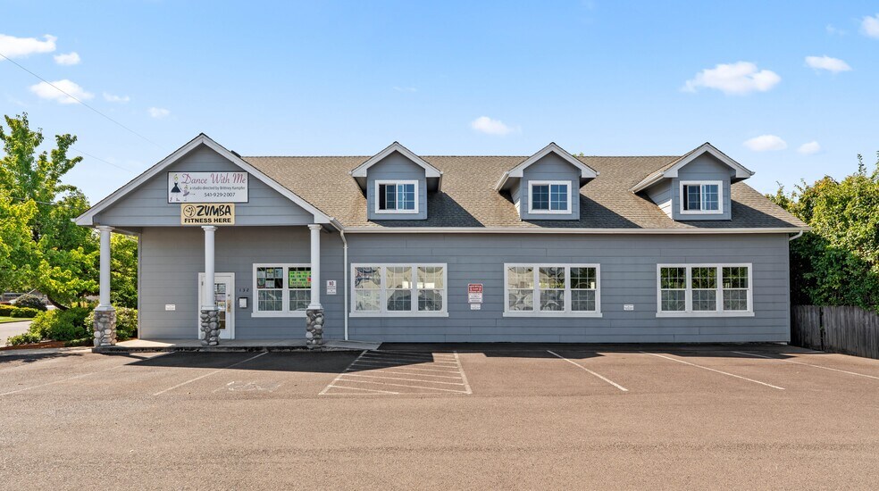 132 S 17th St, Philomath, OR à vendre - Photo principale – Image 1 sur 6