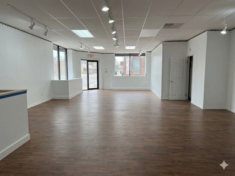 500-502 Broad Ave, Ridgefield, NJ à louer - Photo de l’immeuble – Image 3 sur 8