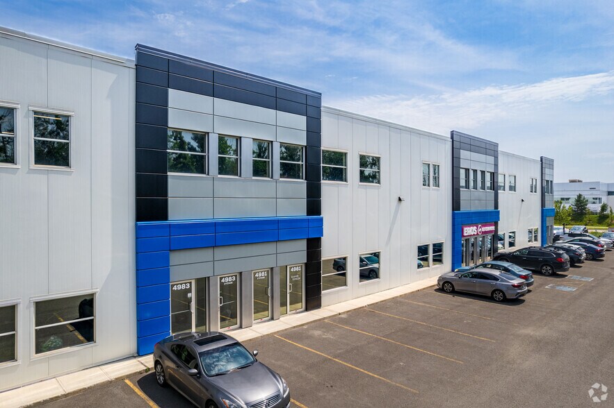 4981 Rue Louis-B.-Mayer, Laval, QC à louer - Photo de l’immeuble – Image 3 sur 9