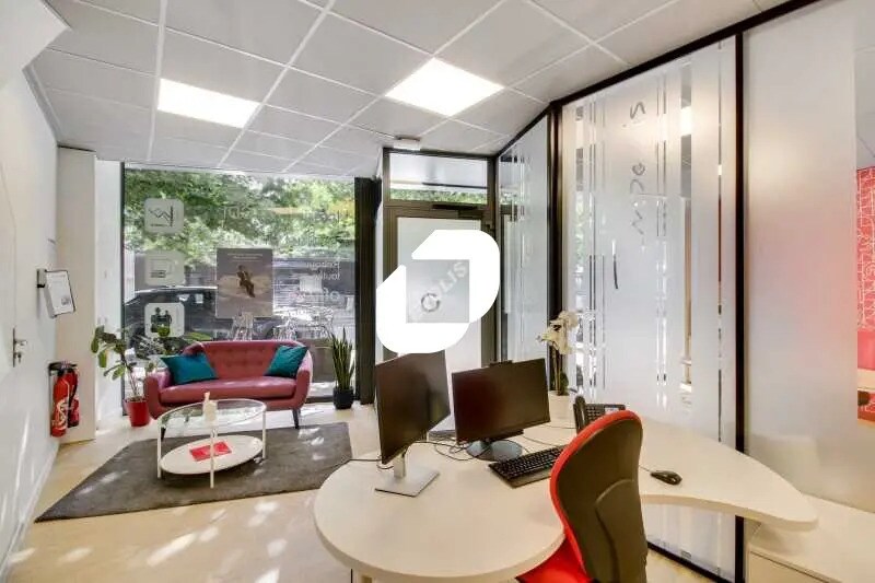 Bureau dans Montreuil à vendre - Photo de l’immeuble – Image 3 sur 12