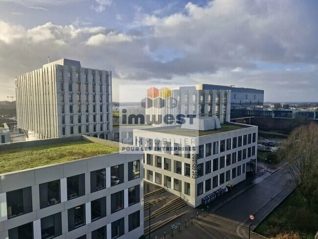 Plus de détails pour Bureau à louer