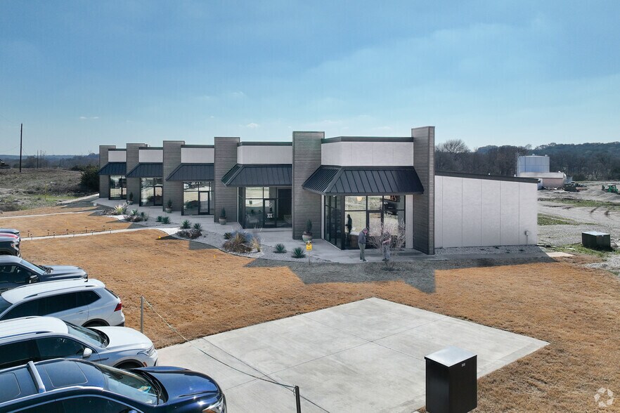 5100 Kelly Rd, Fort Worth, TX à louer - Photo principale – Image 1 sur 17