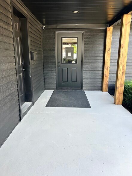 156 N Franklin St, Mondovi, WI à vendre - Photo de l’immeuble – Image 3 sur 29