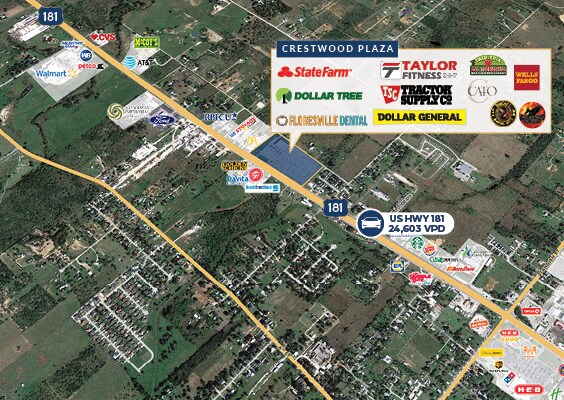 534-540 10th St, Floresville, TX à louer - Photo de l’immeuble – Image 3 sur 6