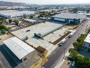 15551 Boyle Ave, Fontana, CA à louer Photo intérieure– Image 1 sur 9